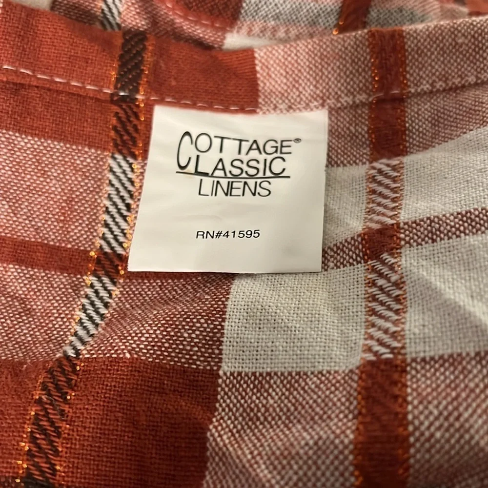 Cottage Classics Linens Red Plaid Cotton Tablecloth w/ Metallic Accents 60x100”